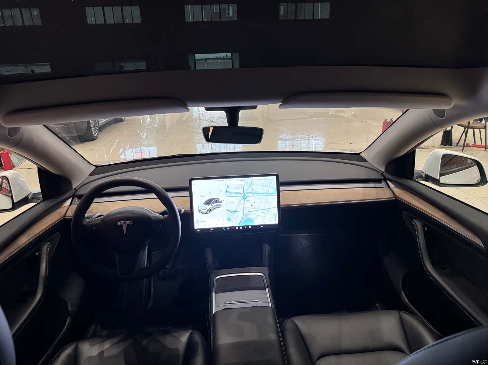 Tesla Model Y, 2021 8