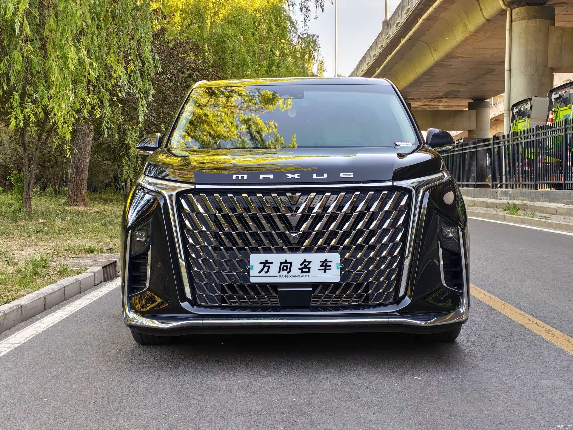 Maxus G90, 2023 2