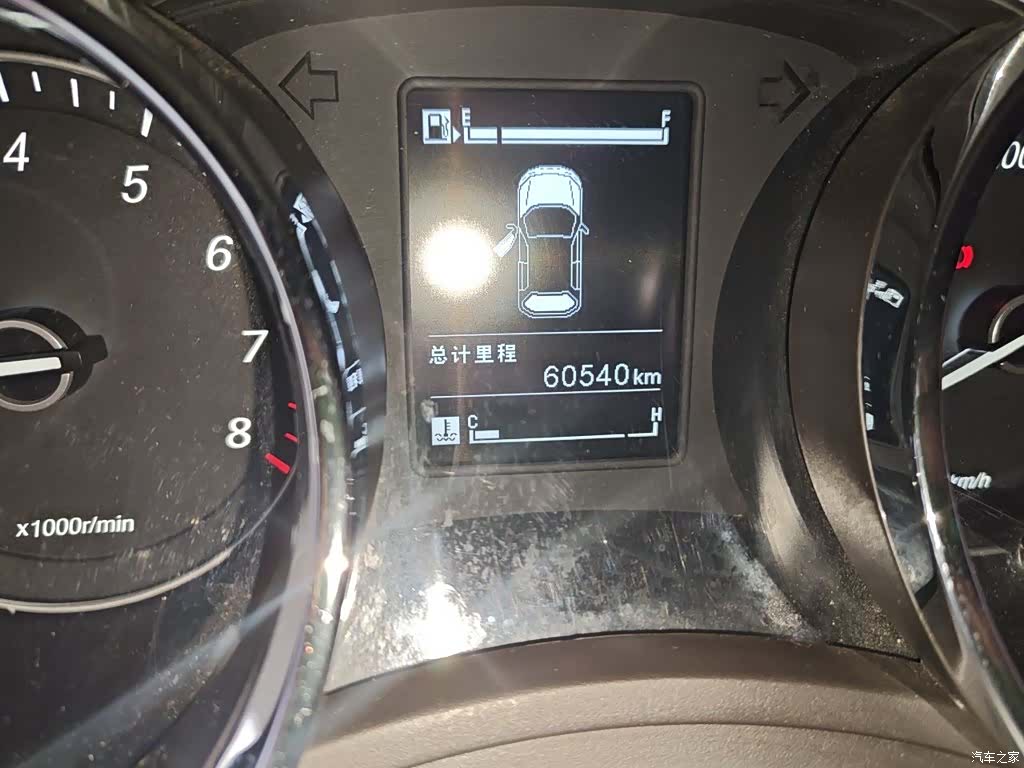 Wuling 730, 2017 все фото