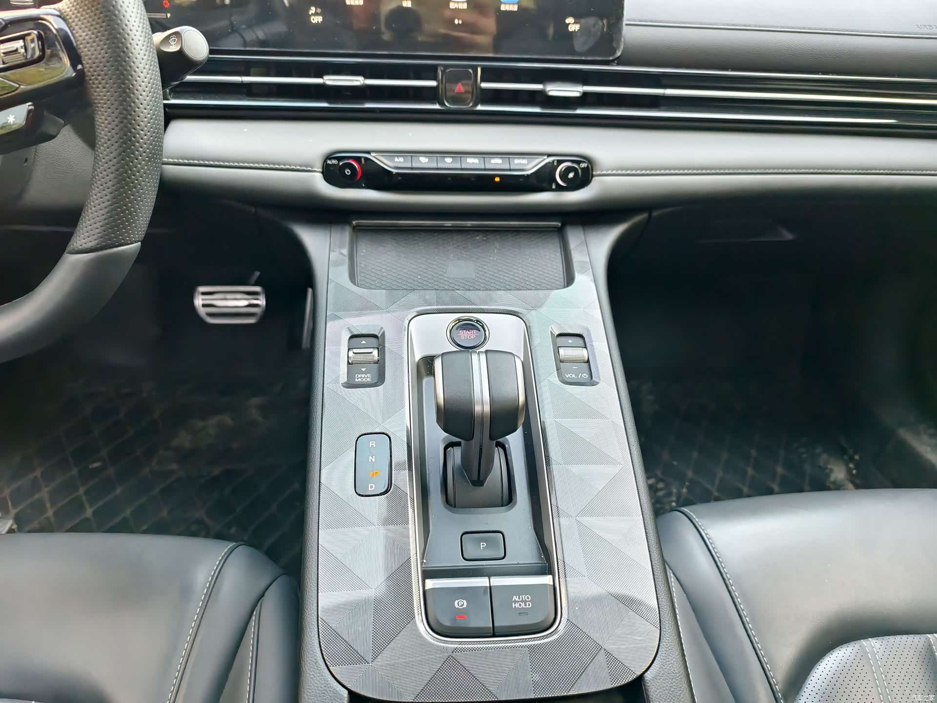 Trumpchi Empow, 2024 15