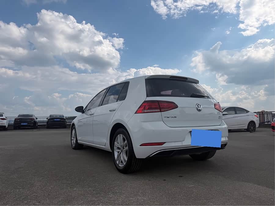 Volkswagen Golf 2018, фото 24