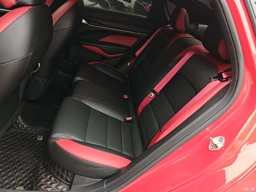 Geely Binray, 2021 17