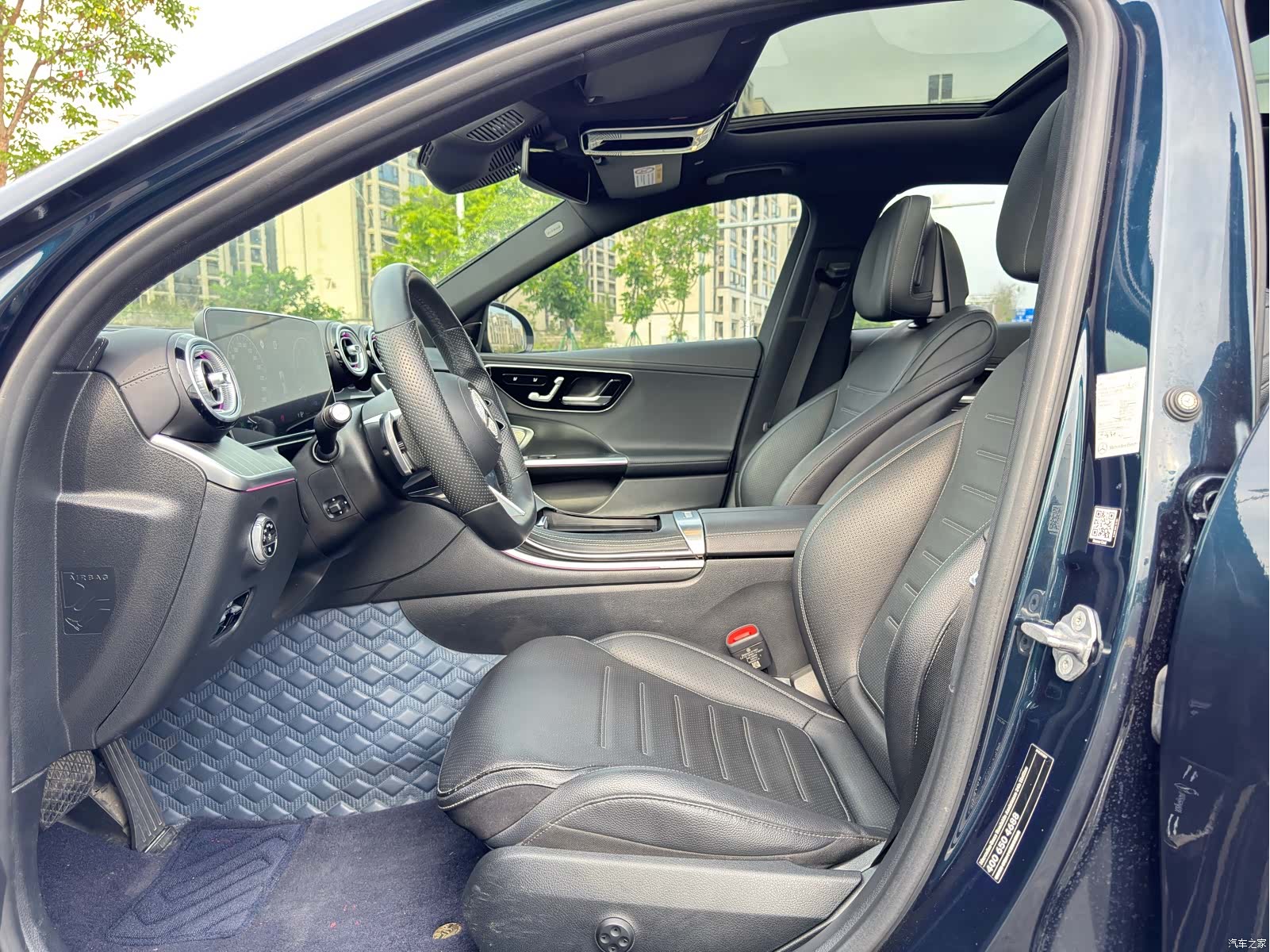 Mercedes-Benz C-Class, 2021 12