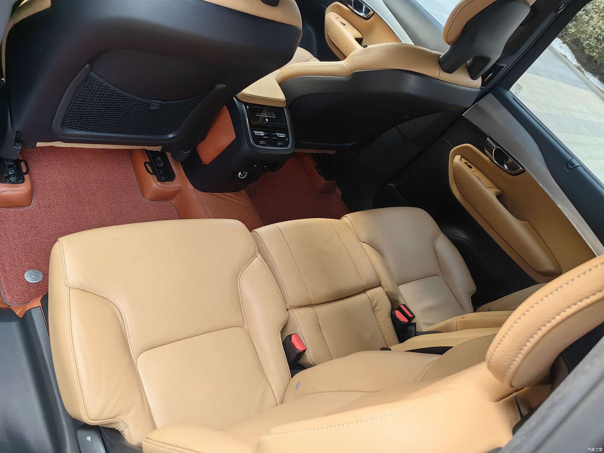 Volvo XC90, 2018 21