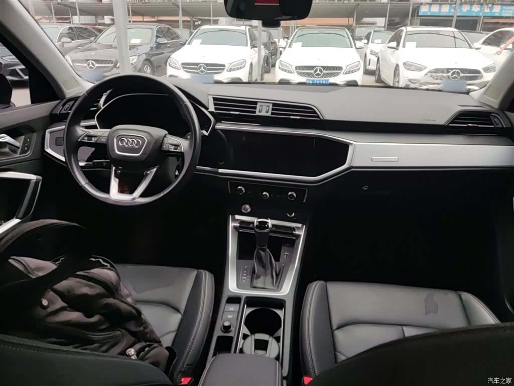 Audi Q3, 2021 10