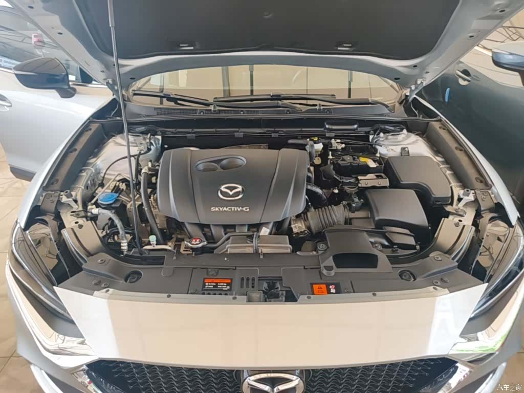 Mazda CX-4, 2021 20