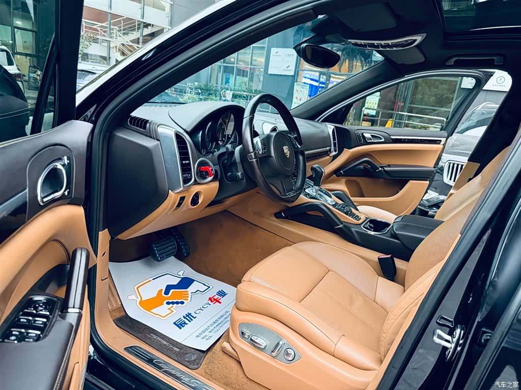 Porsche Cayenne, 2012 9