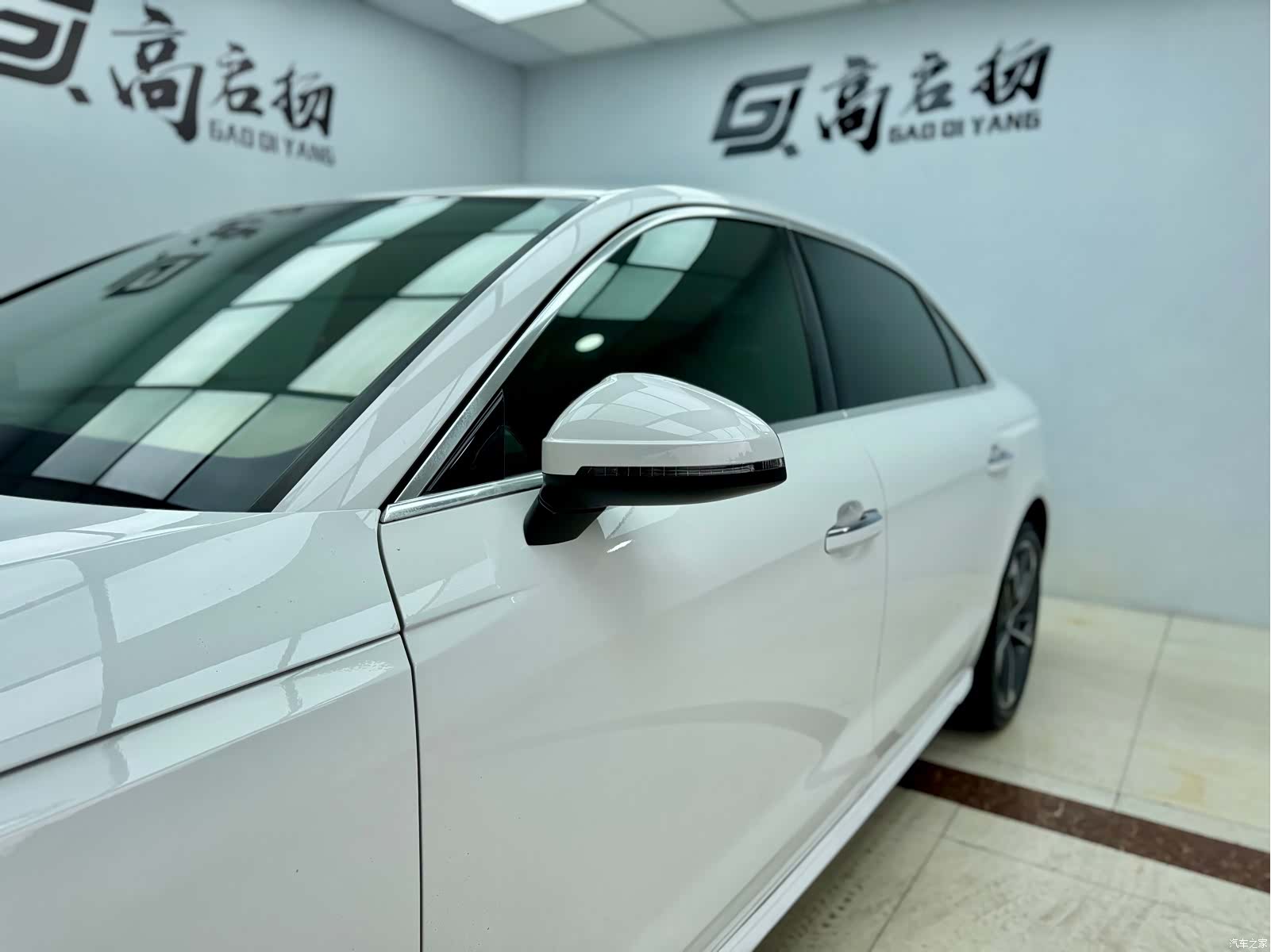 Audi A4L, 2021 все фото
