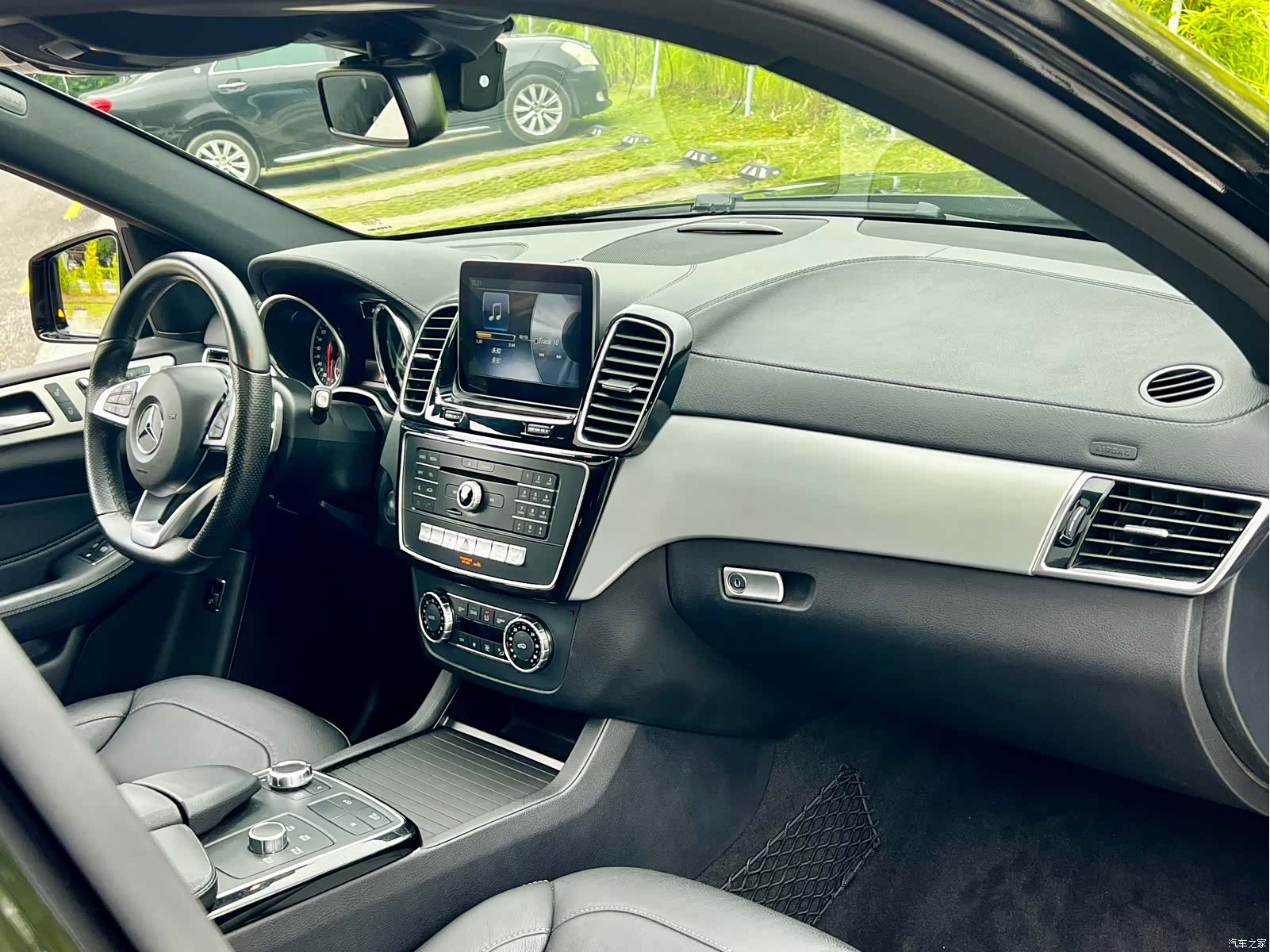 Mercedes-Benz GLE, 2018 12