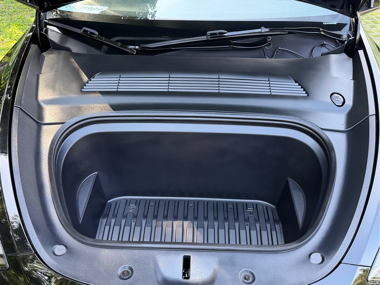 Tesla Model Y, 2023 7