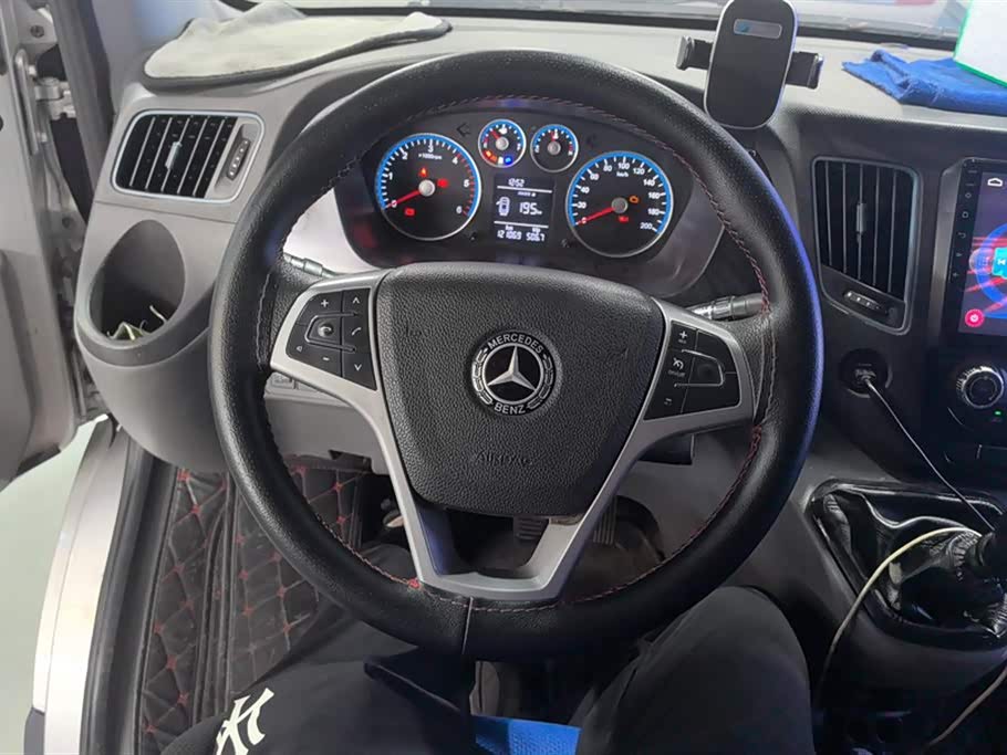 Foton Tuano Foton Tuano