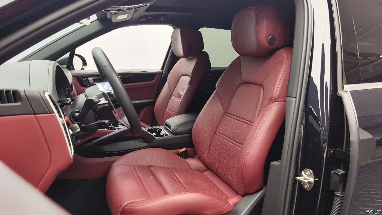 Porsche Cayenne, 2023 7