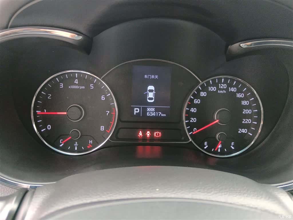 Kia K3, 2015 12