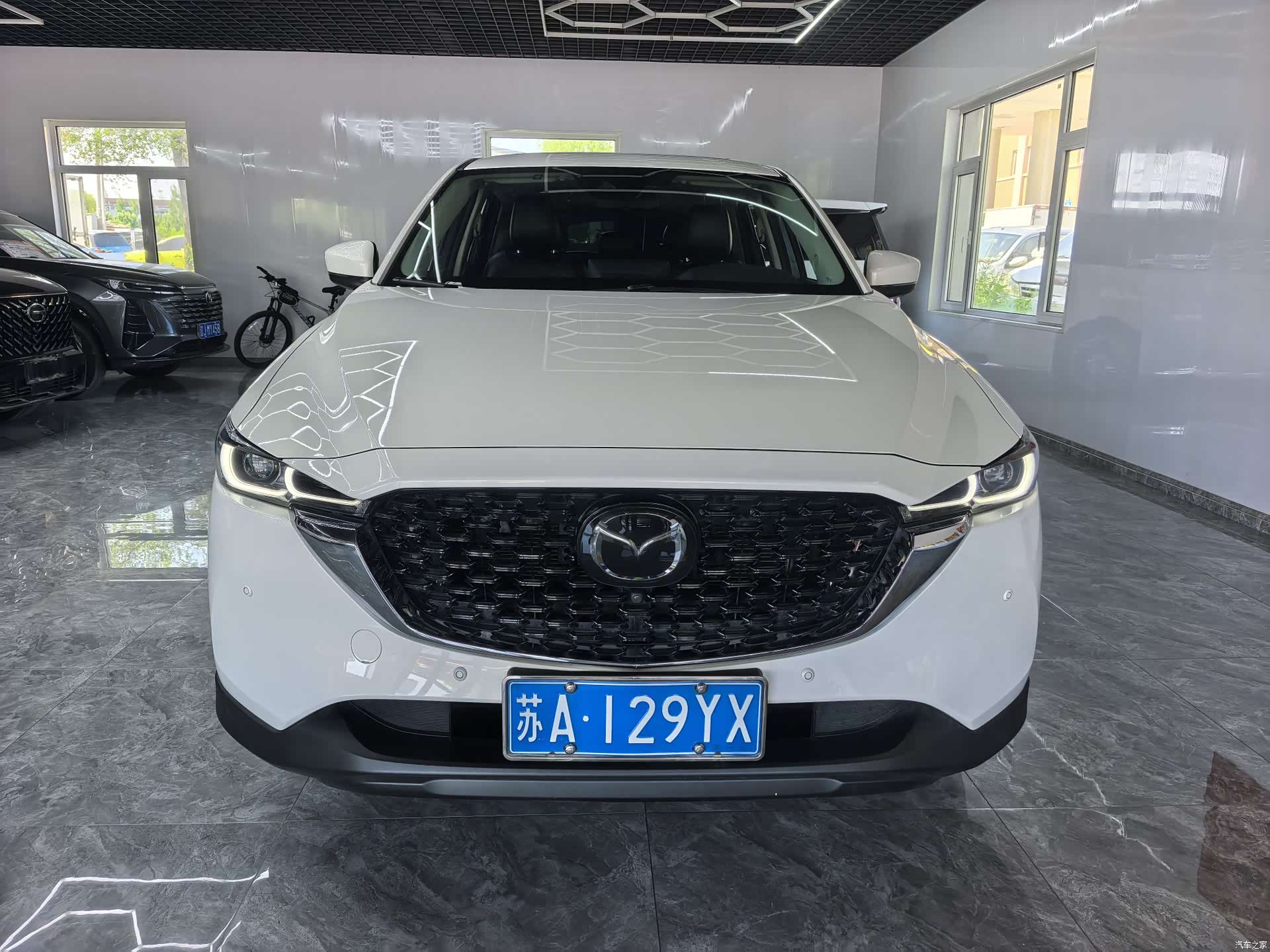 Mazda CX-5, 2023 1