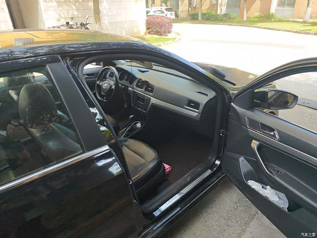 Volkswagen Lavida, 2016 20