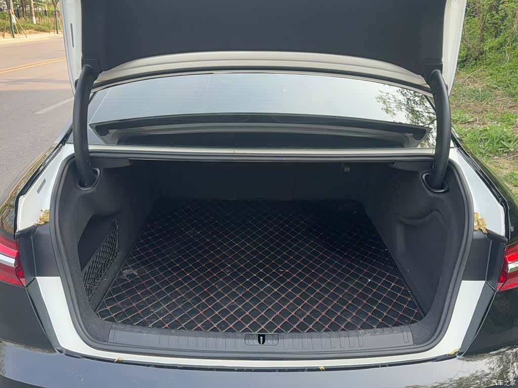 Audi A6L, 2019 21