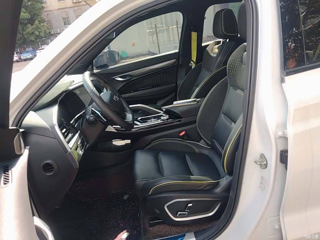 Geely Xingyue, 2021 15