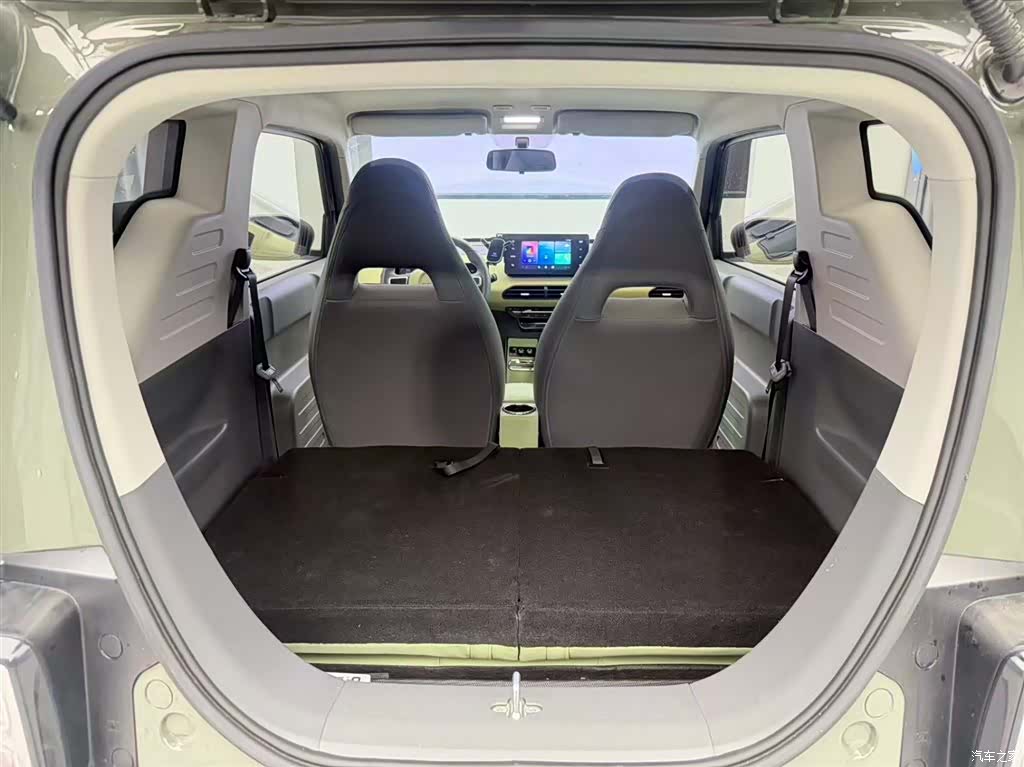 Geely Panda, 2024 17
