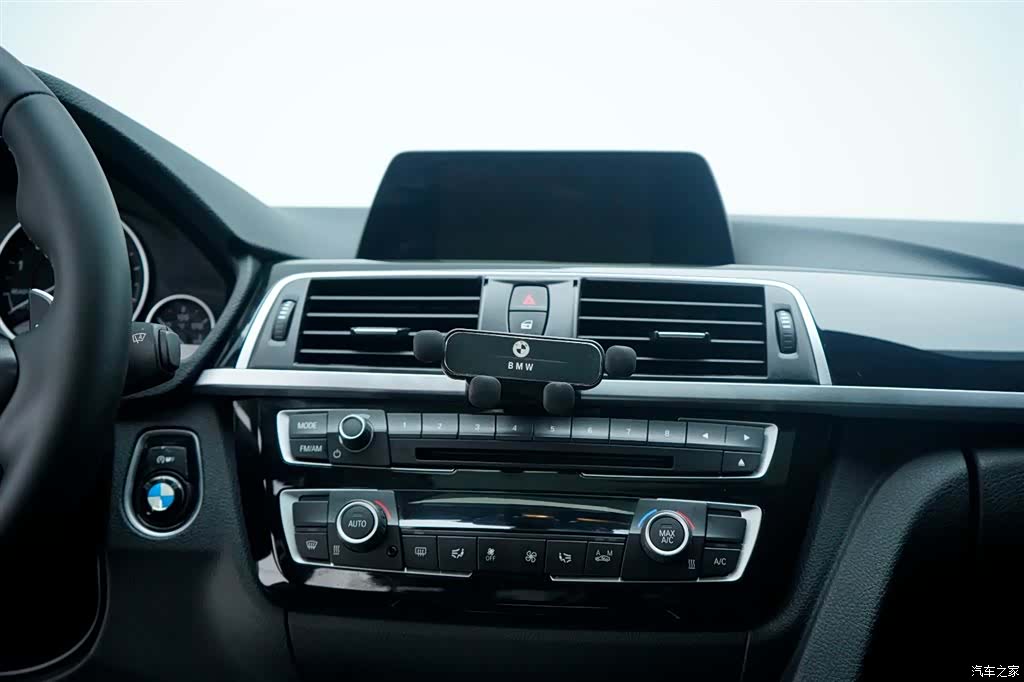 BMW 3 Series, 2017 18