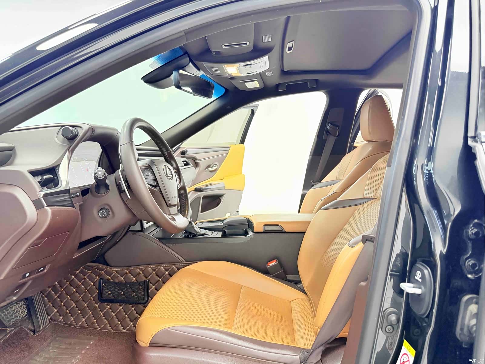Lexus ES, 2018 7