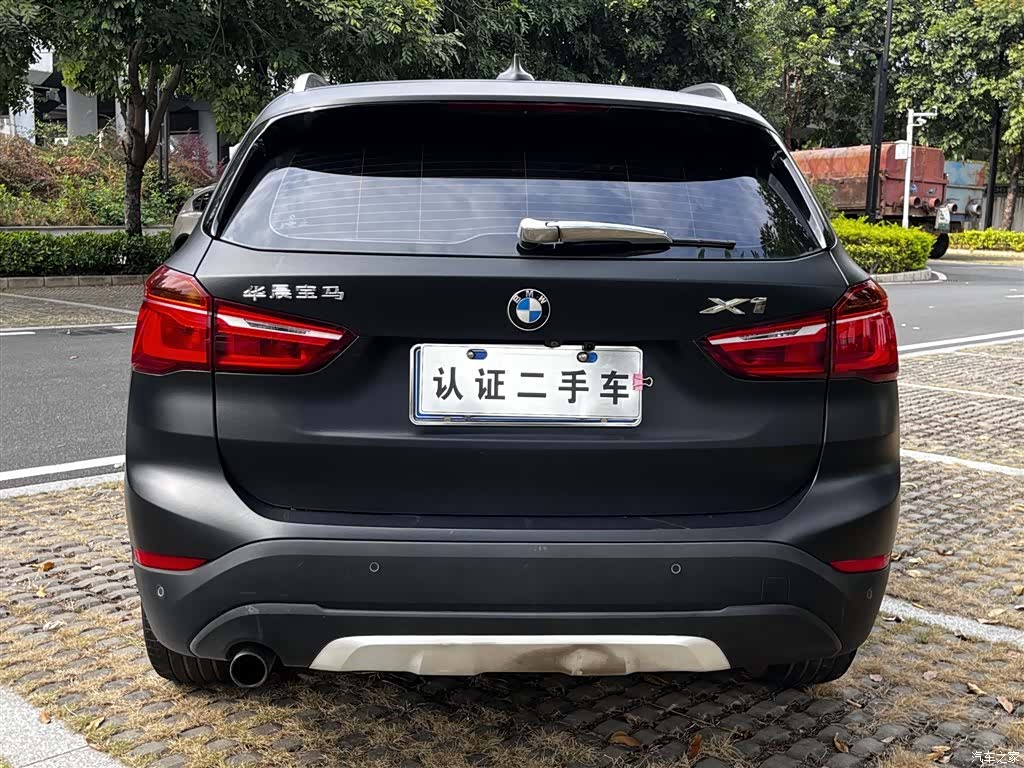 BMW X1, 2016 все фото