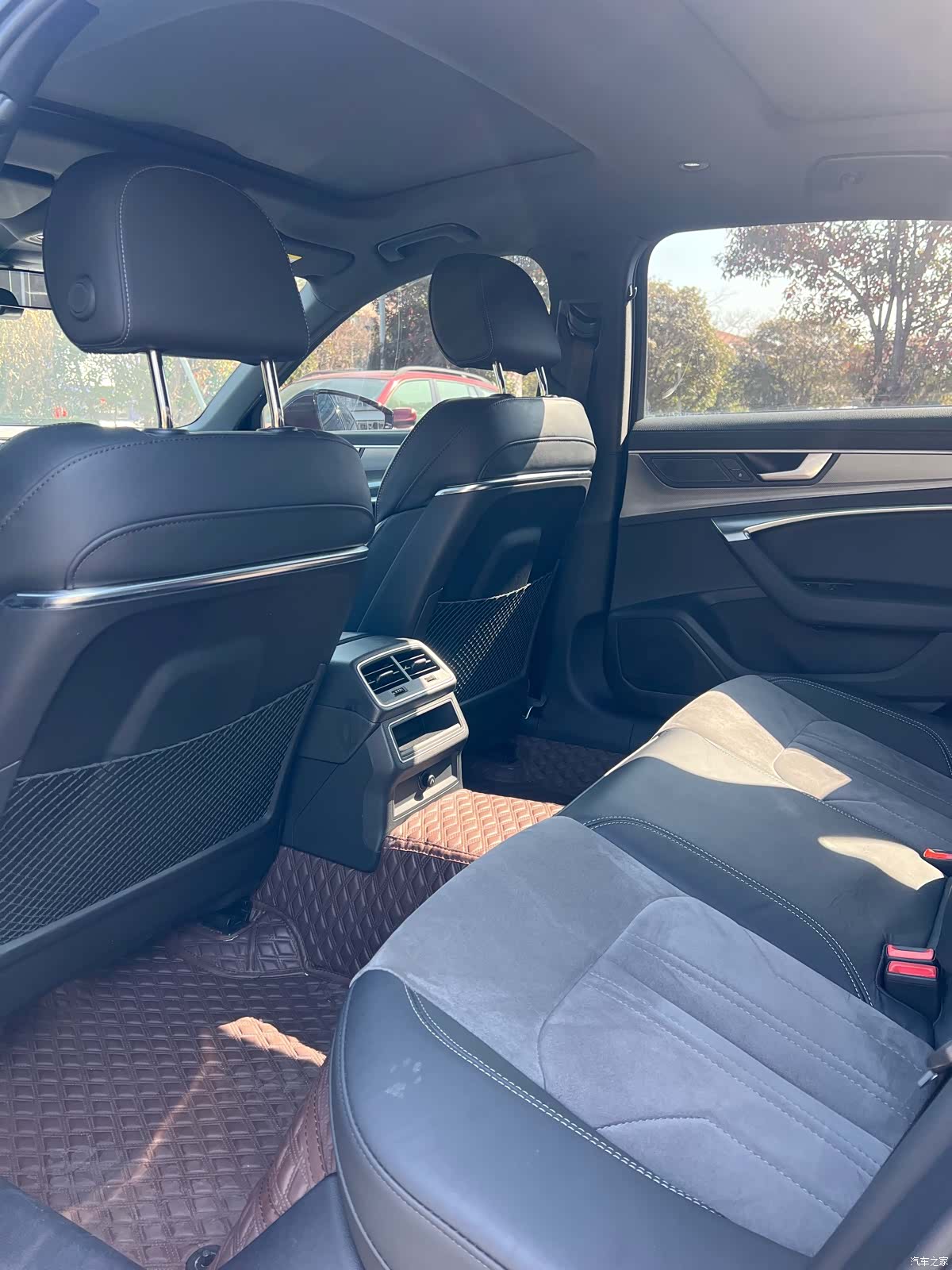Audi A6L, 2021 12