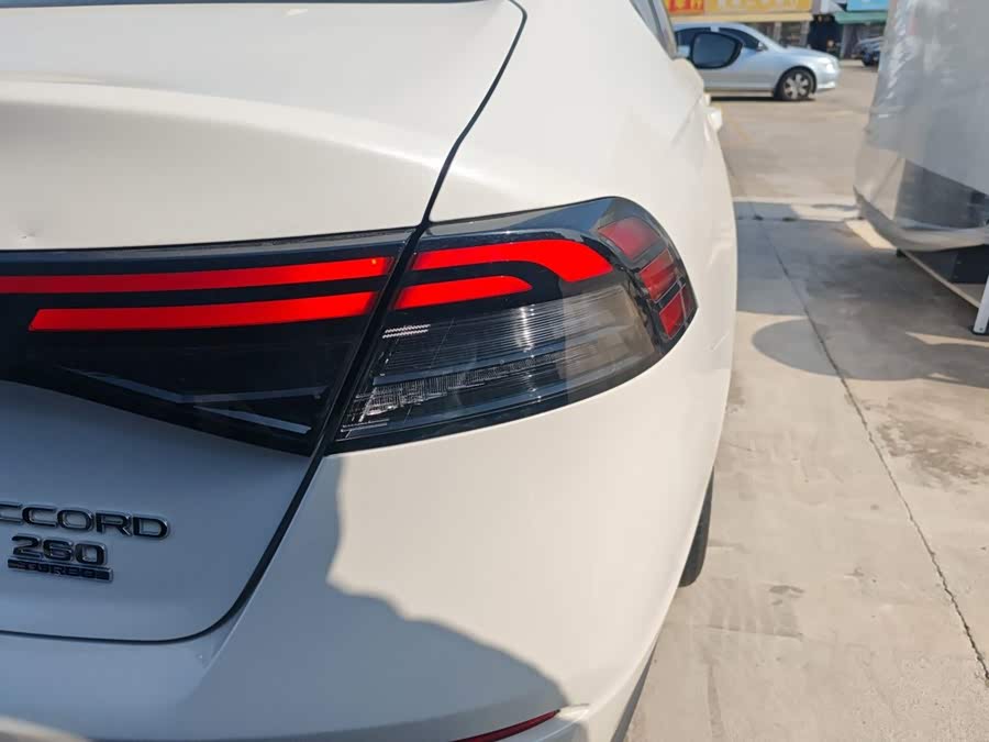 Honda Accord 2023, фото 24
