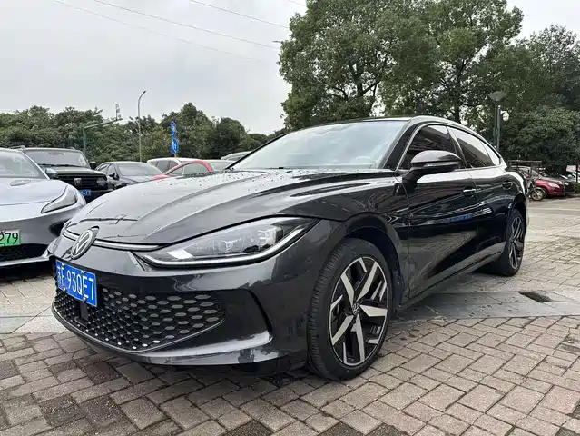 Volkswagen Lamando 2022 — купить из Китая под заказ