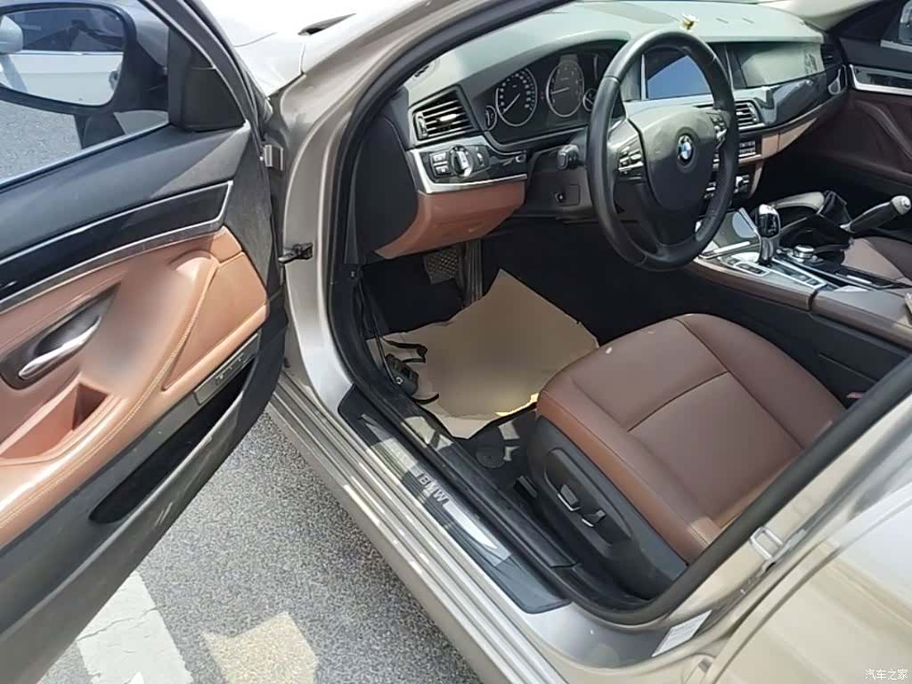 BMW 5 Series, 2016 16