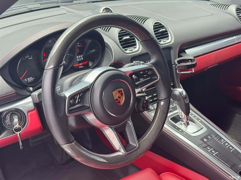 Porsche Cayman, 2020 12