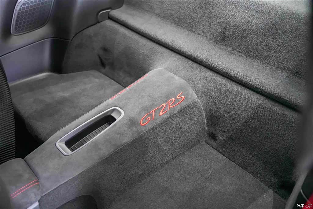 Porsche 911, 2019 13