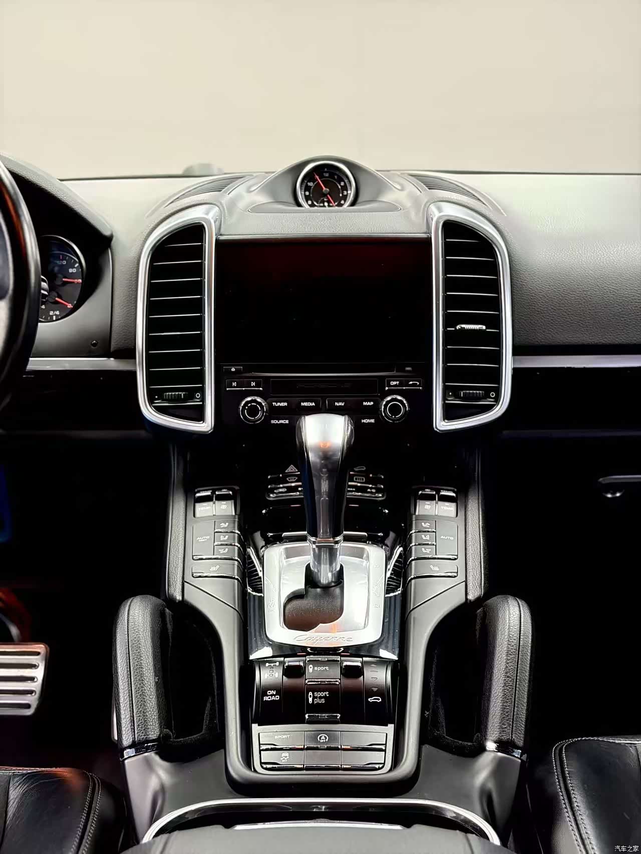 Porsche Cayenne, 2017 12