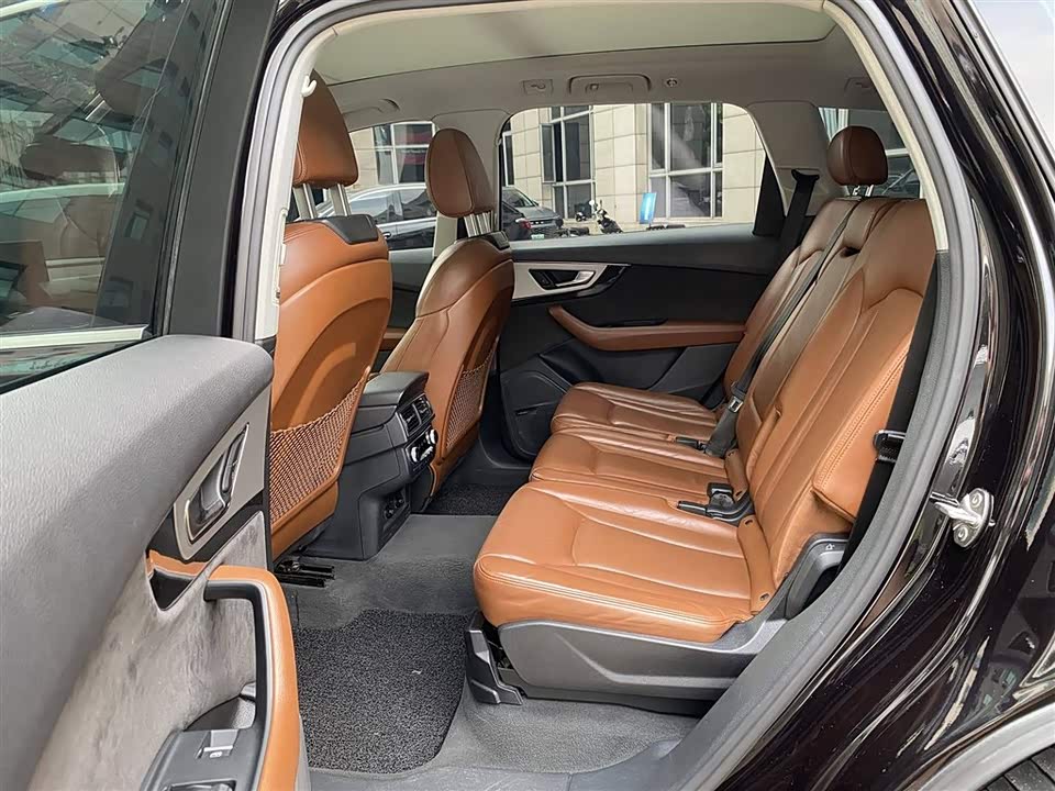 Audi Q7 Audi Q7