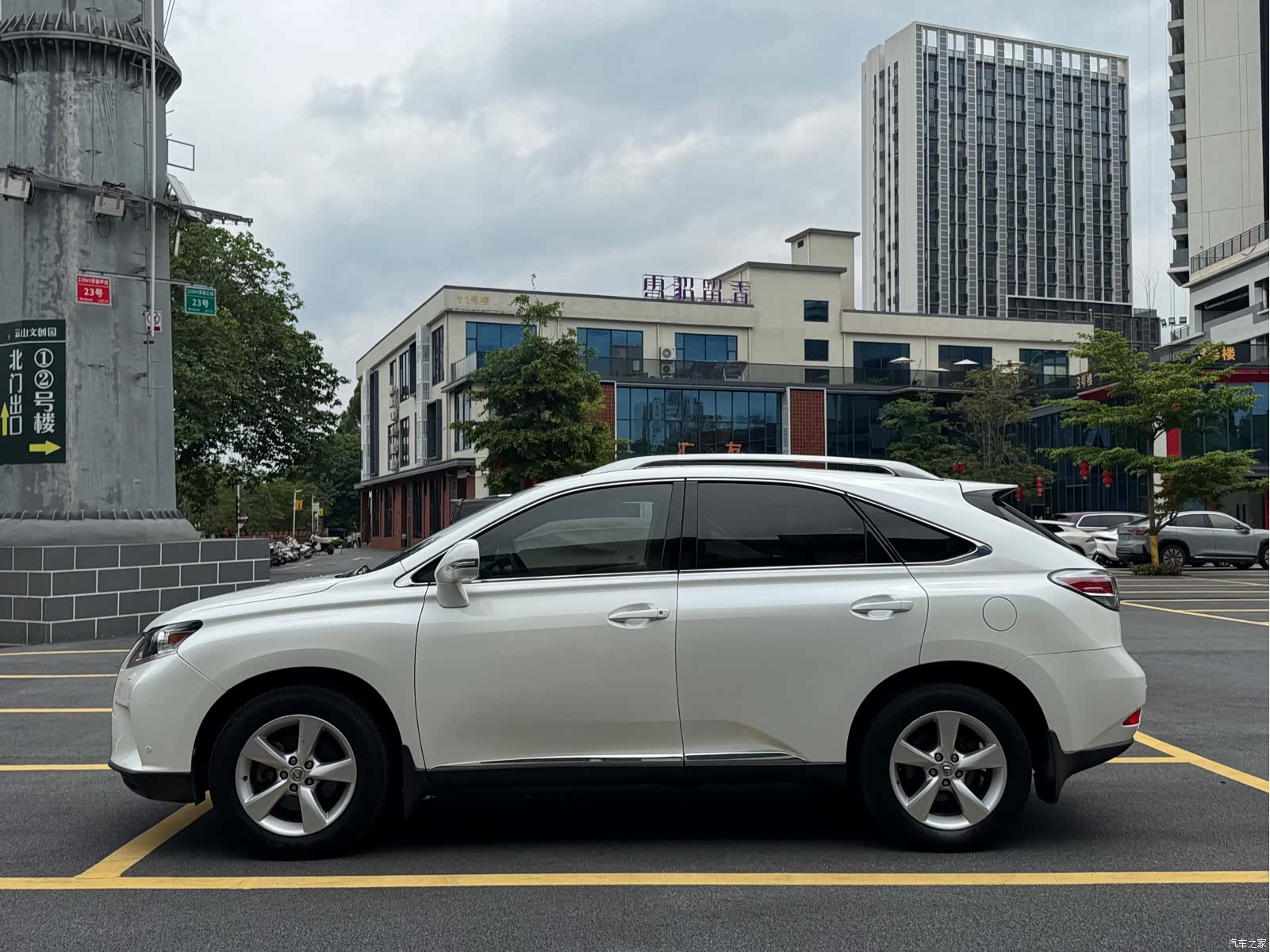 Lexus RX, 2012 6