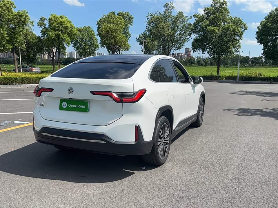 NIO EC6