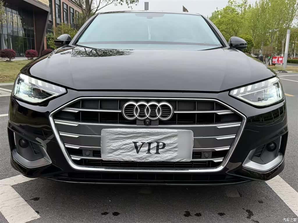 Audi A4L, 2022 11