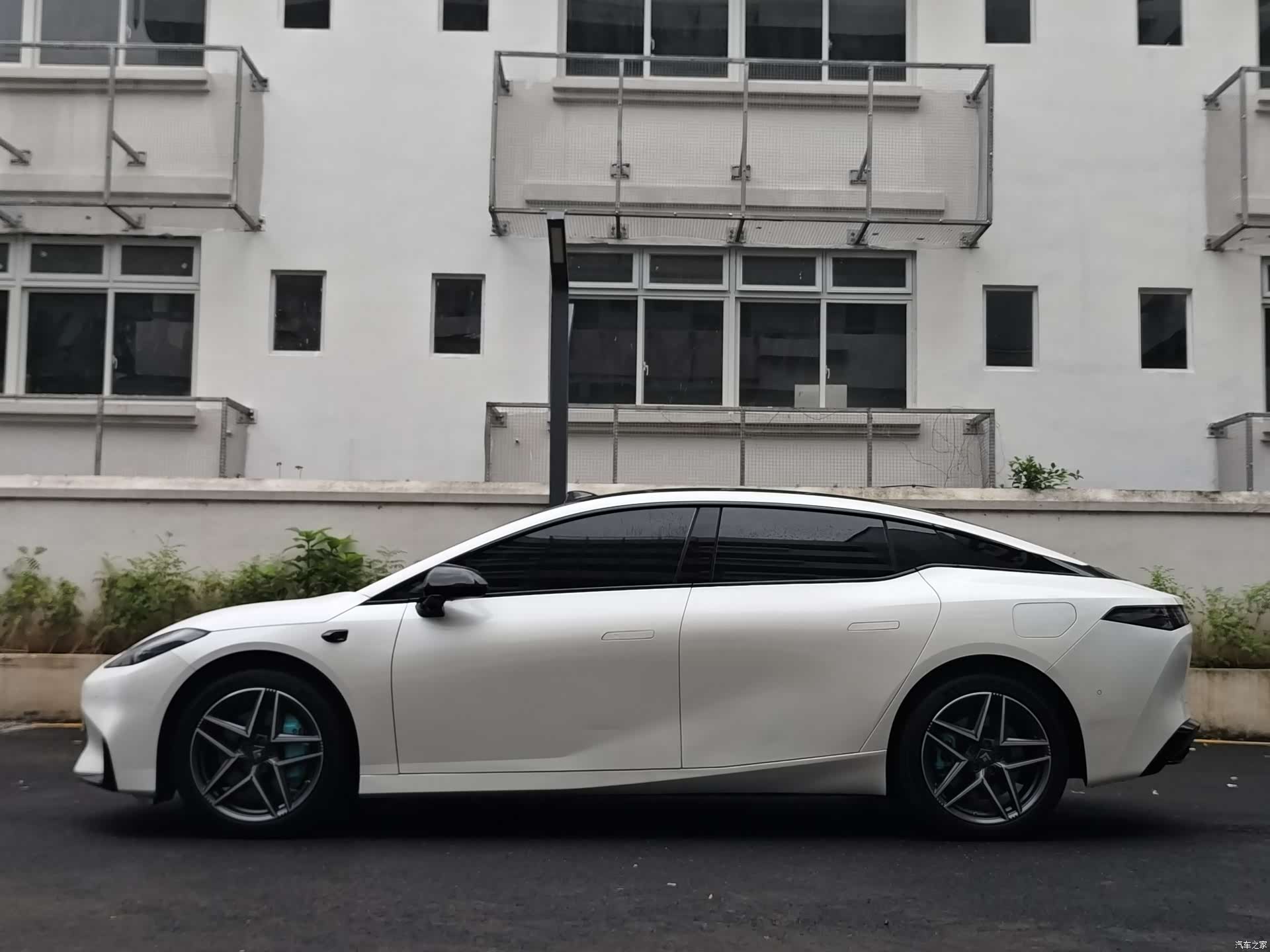 Hyper GT, 2025 все фото