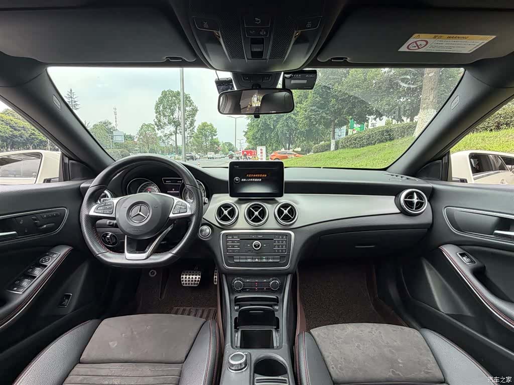 Mercedes-Benz CLA, 2016 2