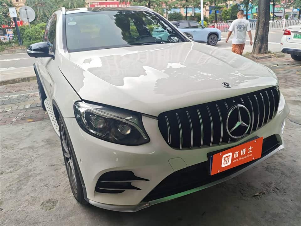 Mercedes-Benz GLC AMG
