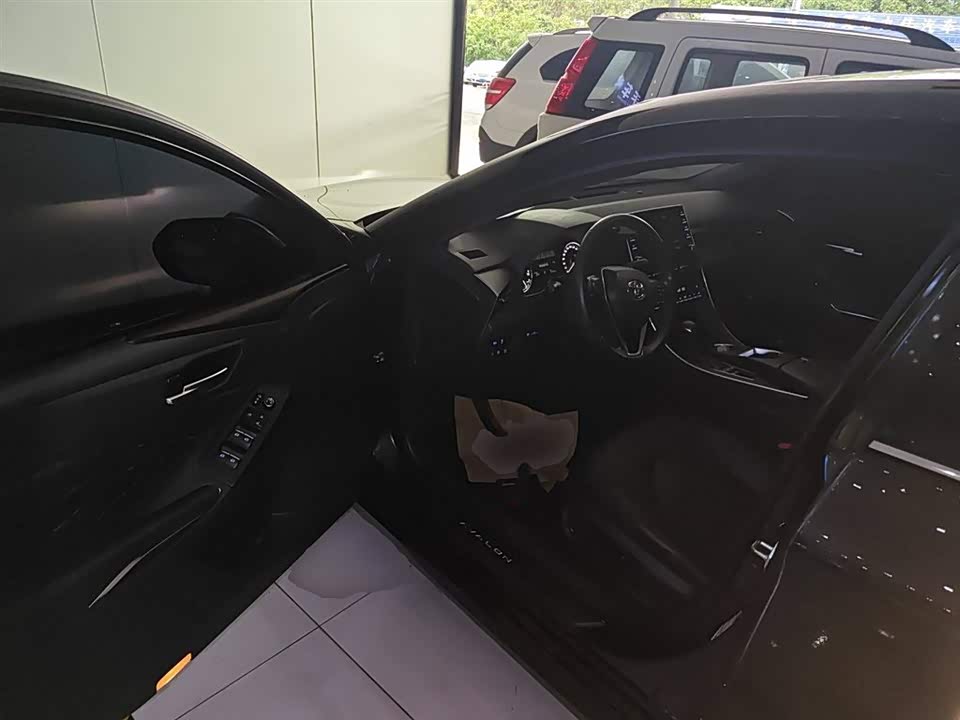 Toyota Asian dragon