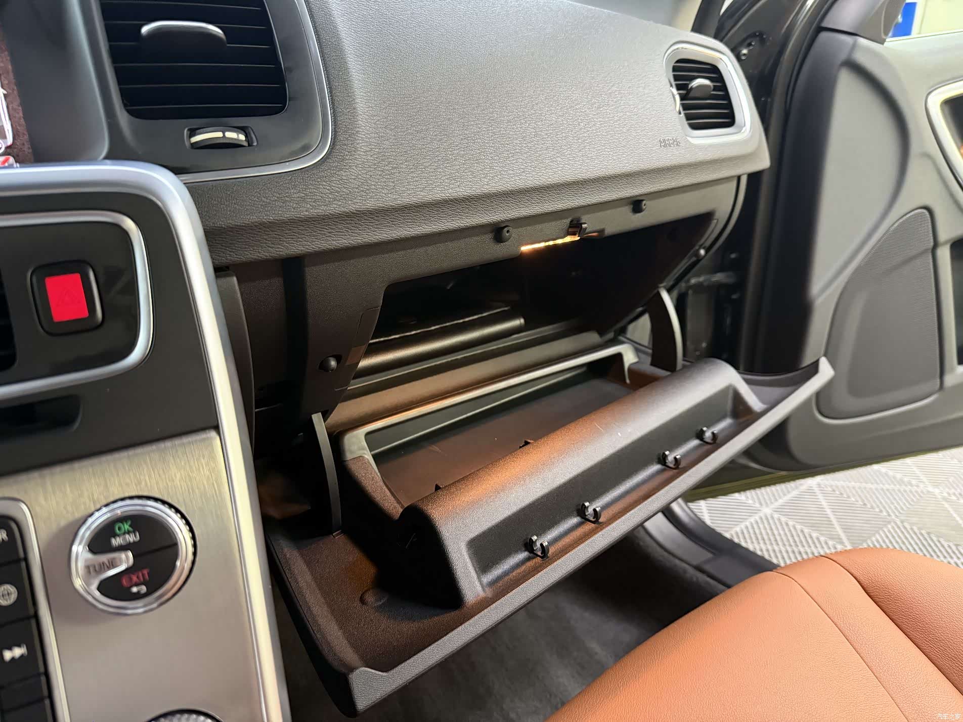 Volvo S60, 2018 25