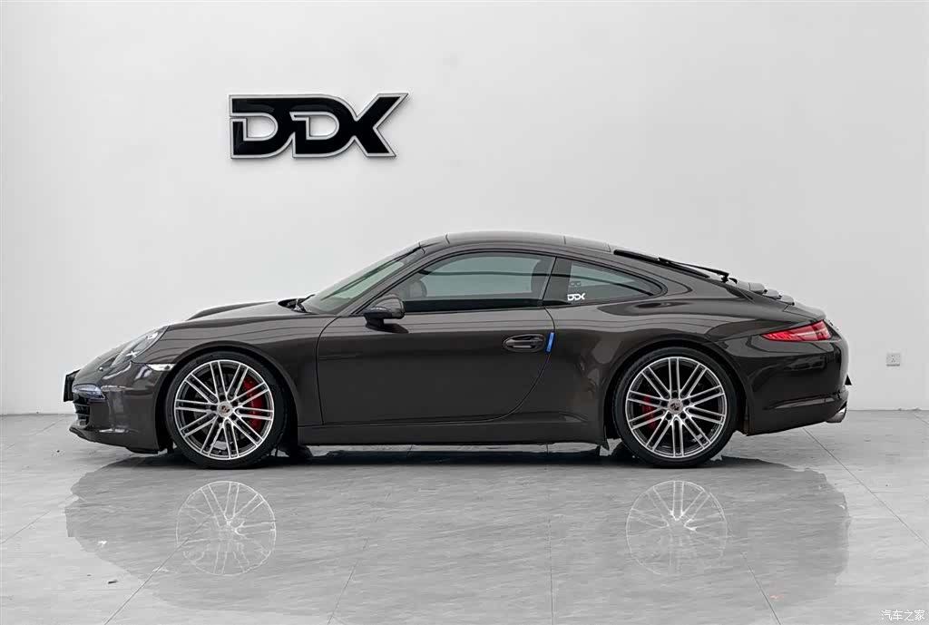 Porsche 911, 2012 7
