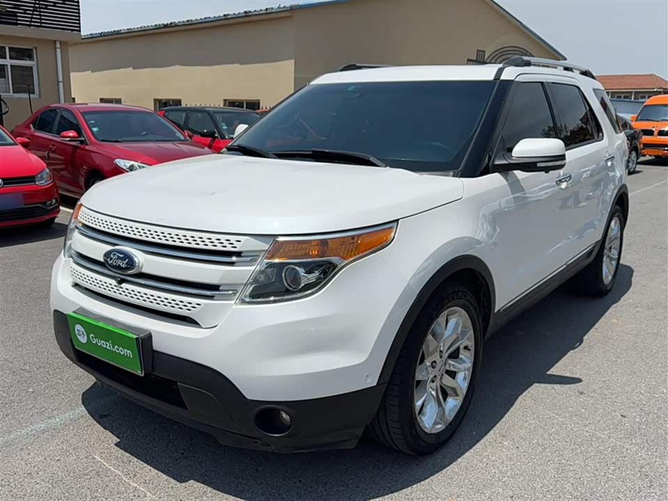 Ford Explorer Ford Explorer