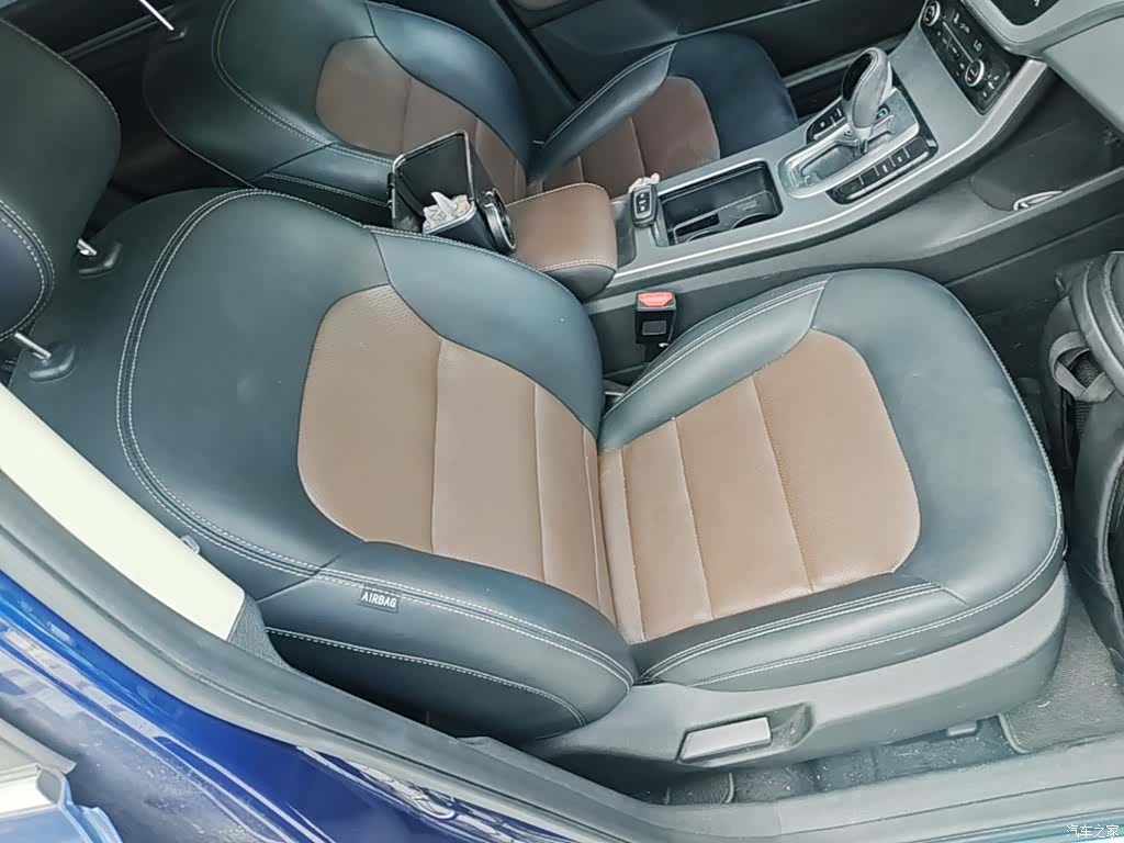 Geely Emgrand, 2018 25