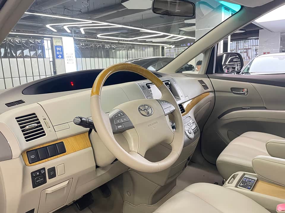 Toyota Previa