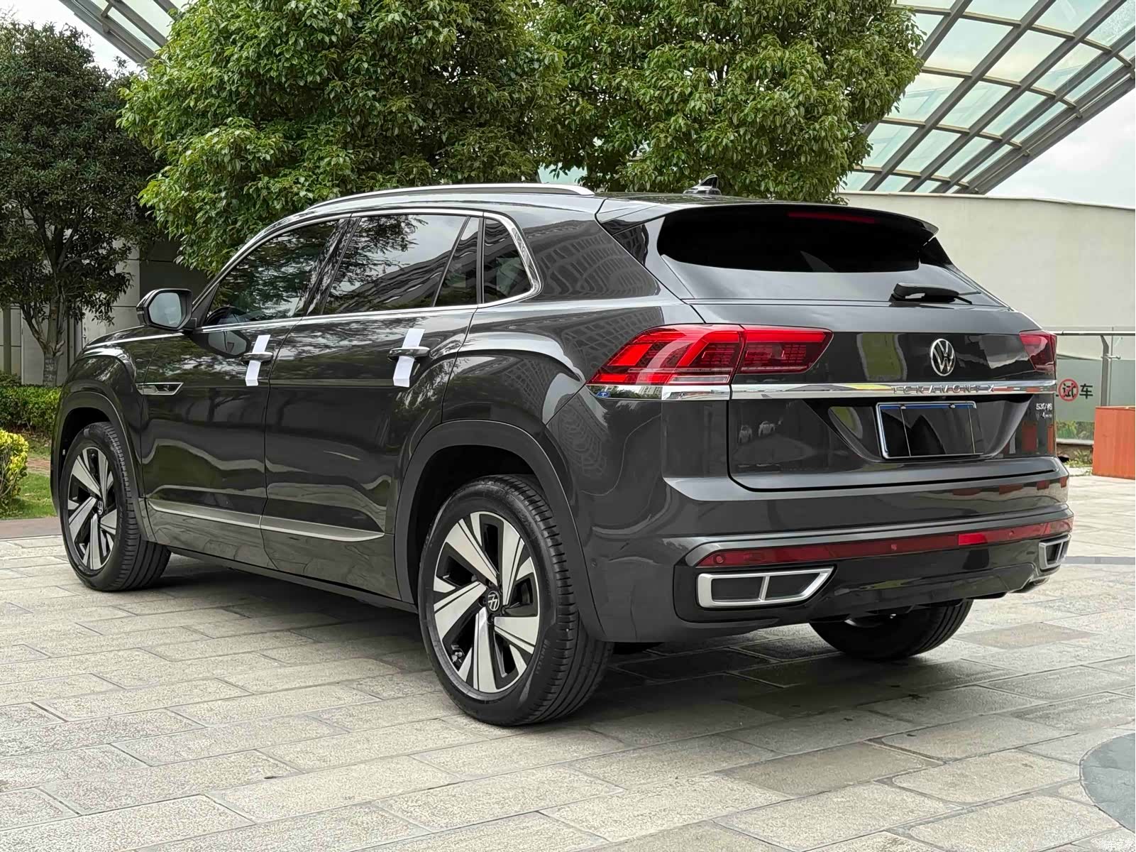 Volkswagen Teramont X, 2022 6