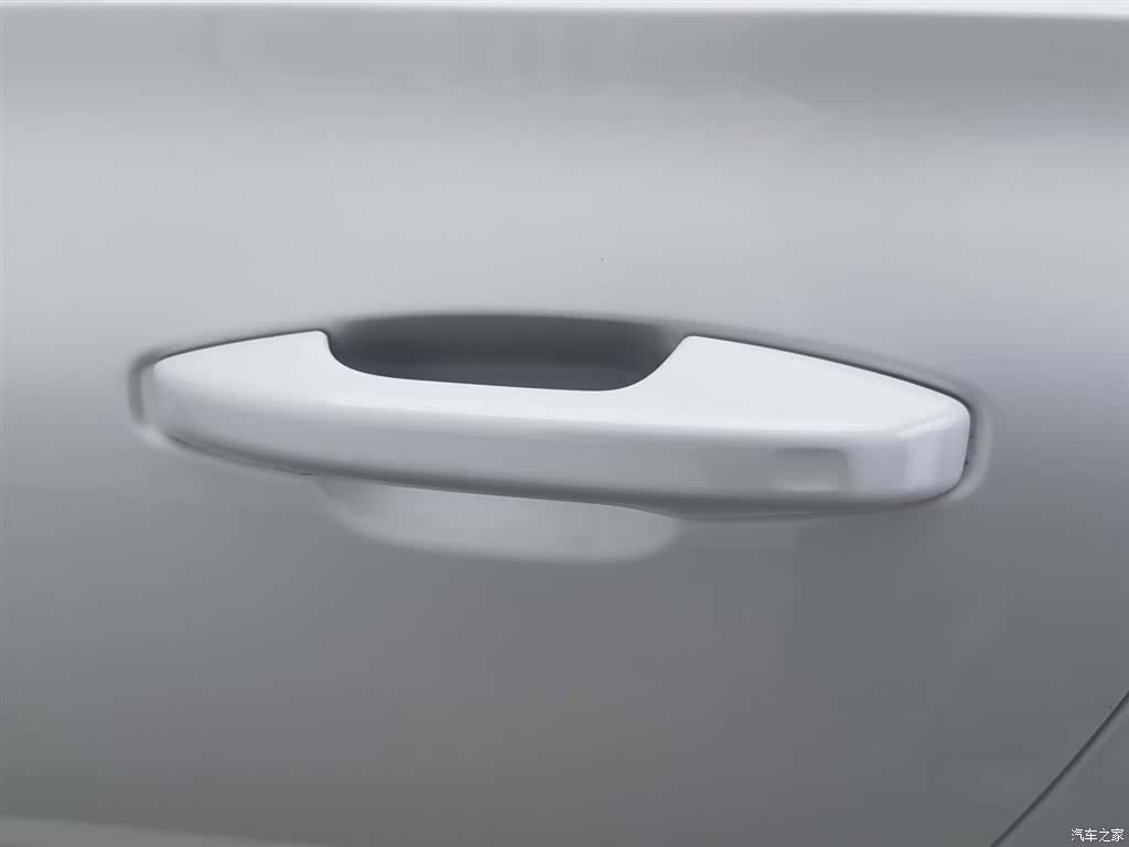 Volvo S60, 2023 18