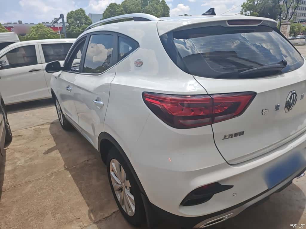MG ZS, 2023 23