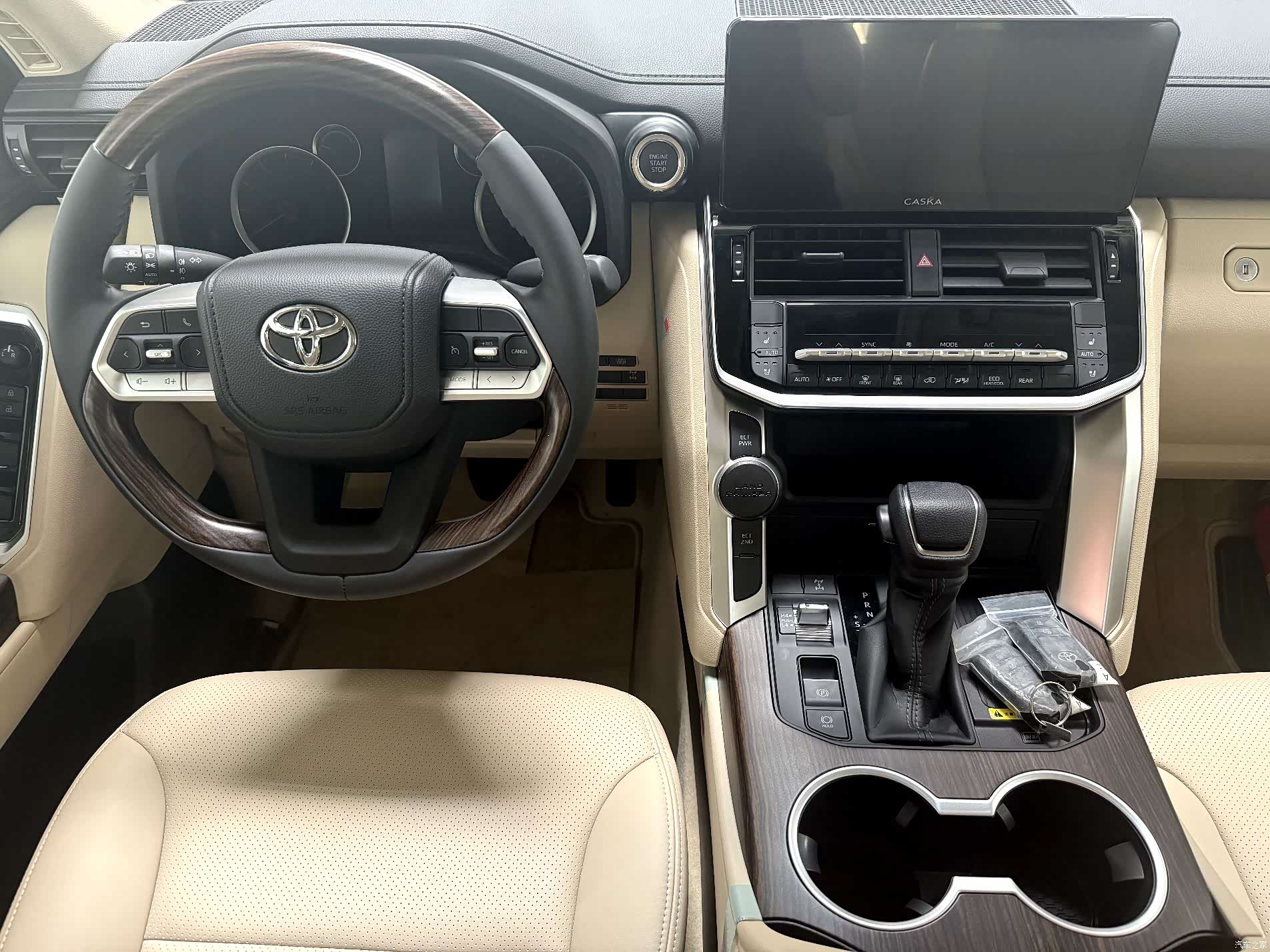 Toyota Land Cruiser, 2025 8