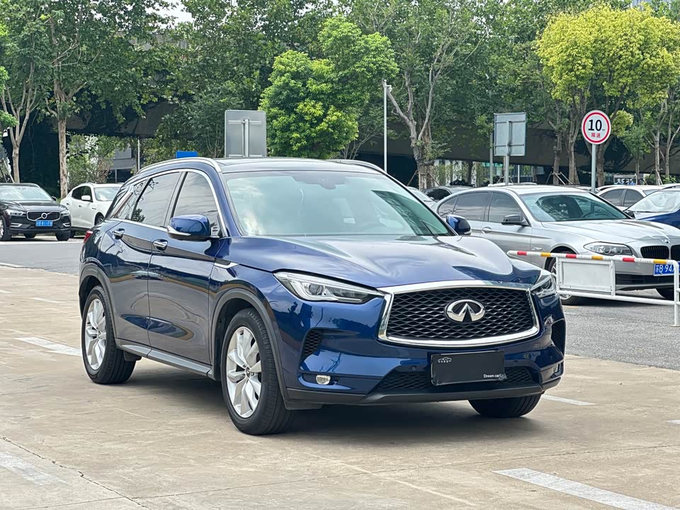 Infiniti QX50